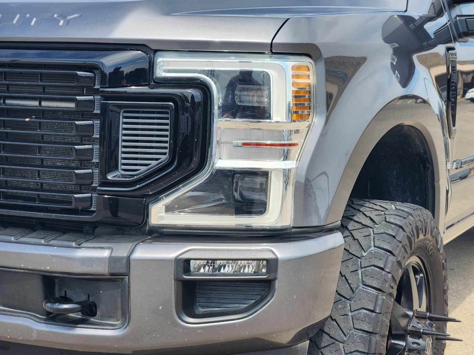Used 2022 Ford F350 Lariat w/ Lariat Ultimate Package AWD/4WD image 10
