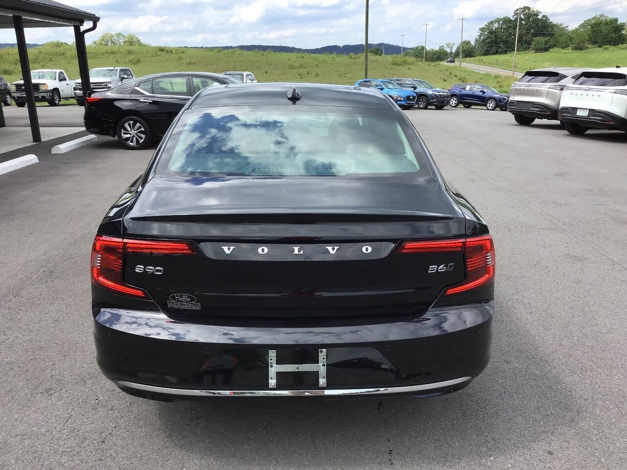 Used 2024 Volvo S90 B6 Plus AWD/4WD image 5