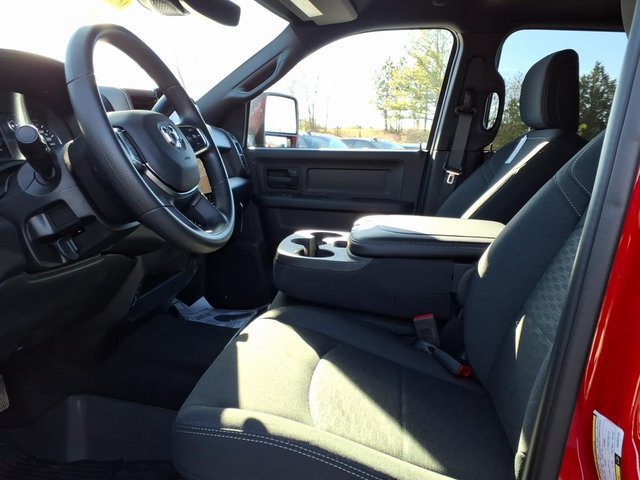 New 2026 RAM 2500 Tradesman AWD/4WD image 7