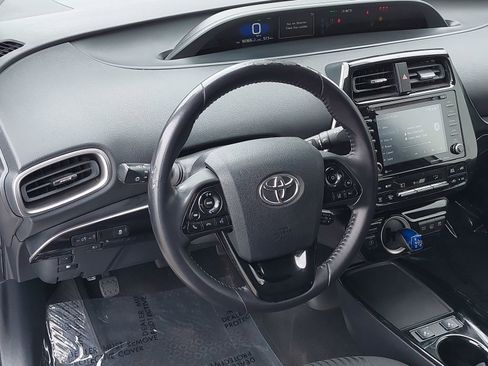 Used 2022 Toyota Prius Prime LE FWD image 15