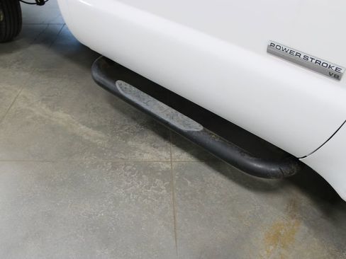 Used 2006 Ford F350 XL RWD image 13
