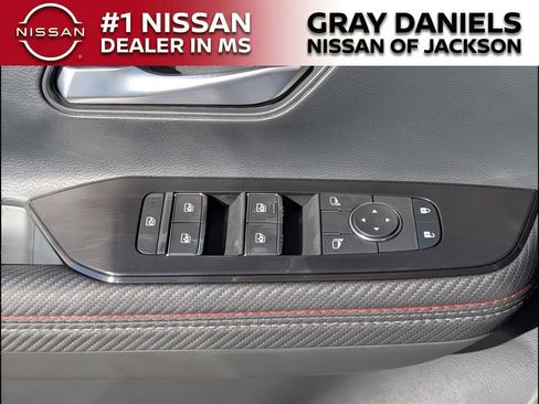 New 2026 Nissan Kicks SR w/ Cold Weather Package image 15