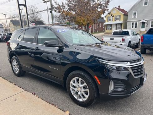 Used 2023 Chevrolet Equinox LT image 8