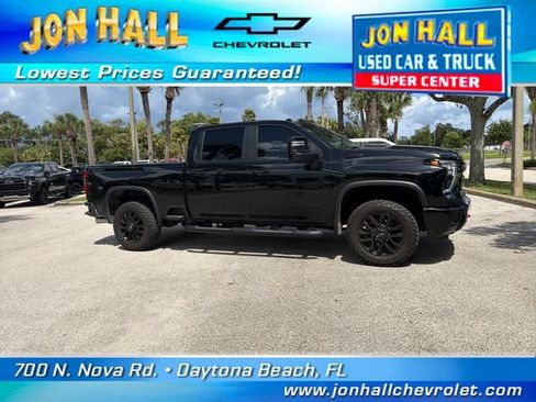 Used 2025 Chevrolet Silverado 2500 LT w/ Trail Boss Package AWD/4WD image 15