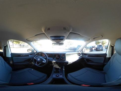 Used 2026 Volkswagen Tiguan SE AWD/4WD image 42