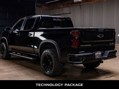 Used 2023 Chevrolet Silverado 1500 ZR2 w/ Technology Package image 6