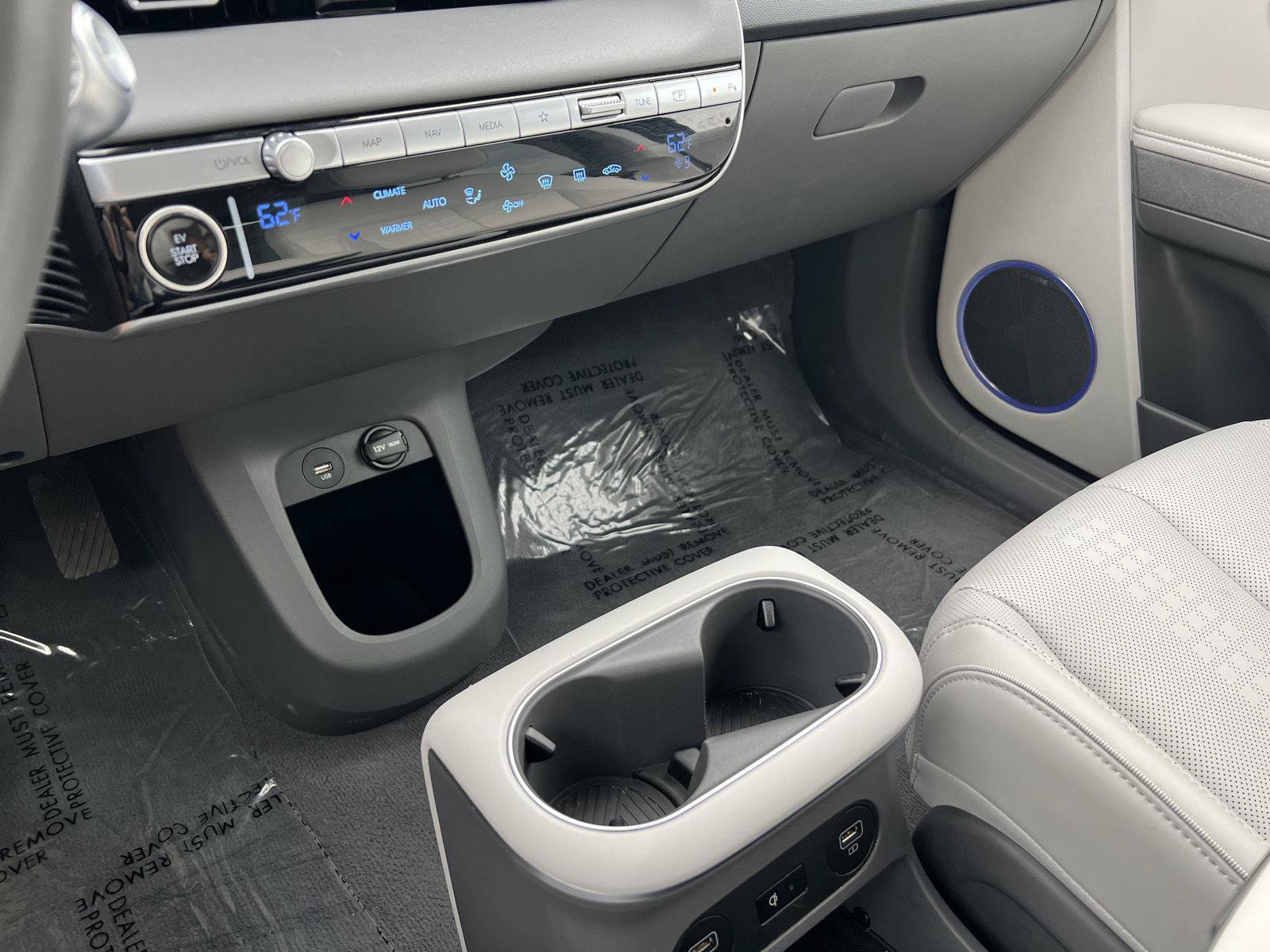 Certified 2024 Hyundai Ioniq 5 Limited AWD/4WD image 8