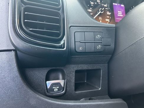 Used 2023 RAM ProMaster 2500 w/ Convenience Group image 34