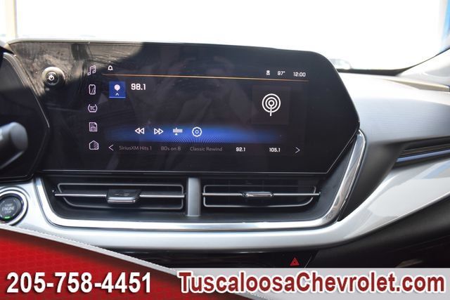 Used 2025 Chevrolet Trax LT w/ Driver Confidence Package FWD image 33