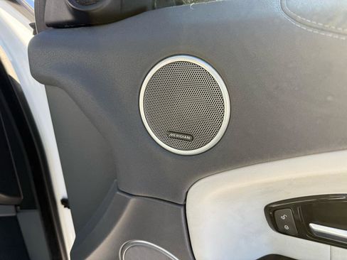 Used 2017 Land Rover Range Rover Evoque HSE image 31