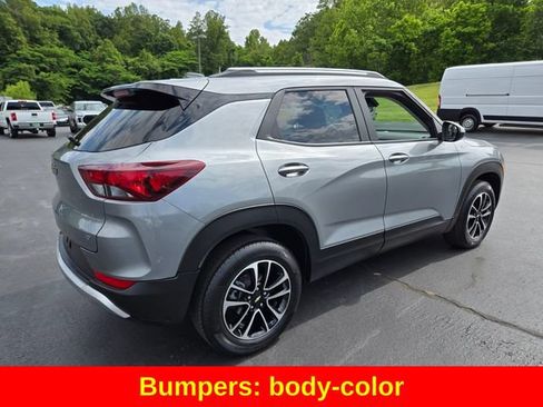 Used 2025 Chevrolet TrailBlazer LT AWD/4WD image 9