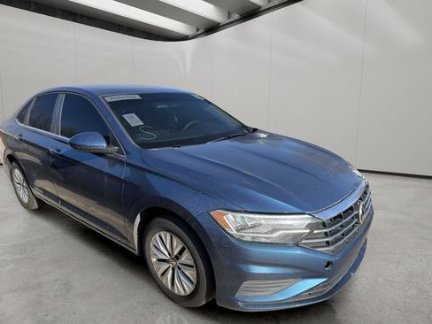 Used 2019 Volkswagen Jetta S w/ Driver Assistance Package FWD image 9