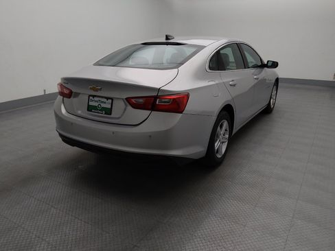 Used 2022 Chevrolet Malibu LS w/ Driver Confidence Package II FWD image 7