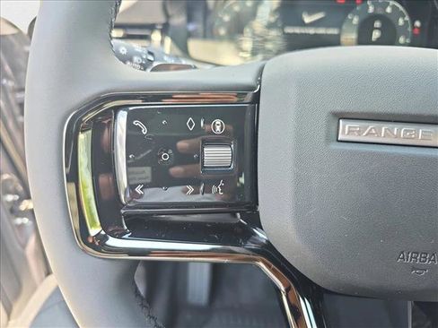 New 2026 Land Rover Range Rover Evoque S image 17