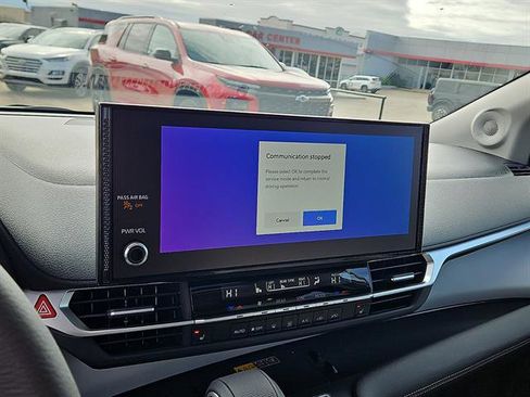 Certified 2026 Toyota Sienna XLE image 18