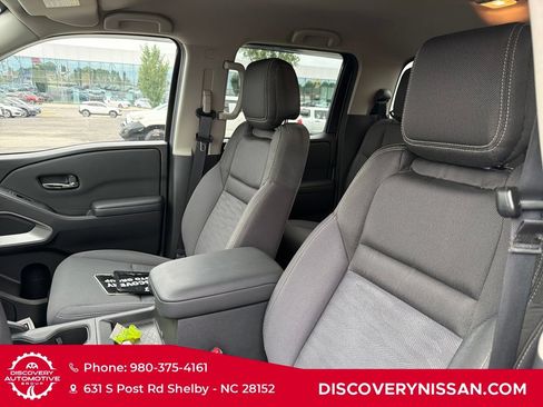 Certified 2024 Nissan Frontier SV AWD/4WD image 13