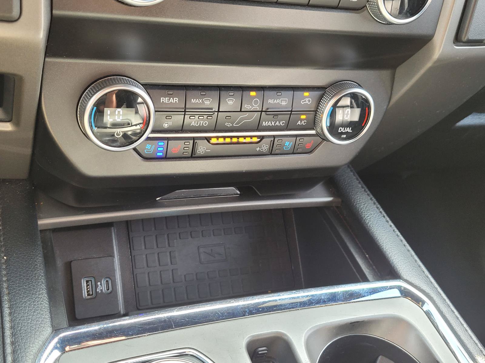 Used 2021 Ford Expedition Max XLT RWD image 29