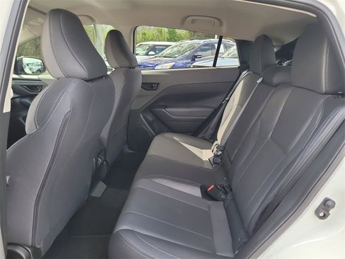 Used 2025 Subaru Crosstrek 2.0i Premium image 11