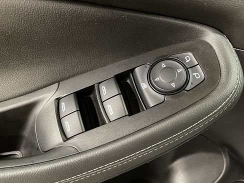 Used 2023 Buick Encore GX Select image 7