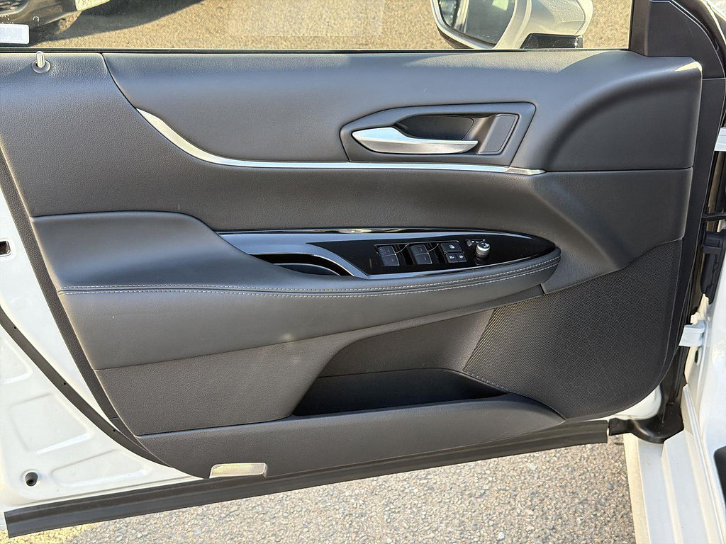 Used 2023 Toyota Mirai w/ Advanced Technology Package RWD image 21