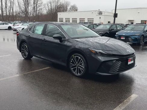 New 2026 Toyota Camry XLE w/ Premium Package AWD/4WD image 3