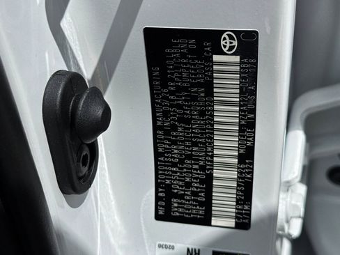 New 2026 Toyota Corolla SE FWD image 18
