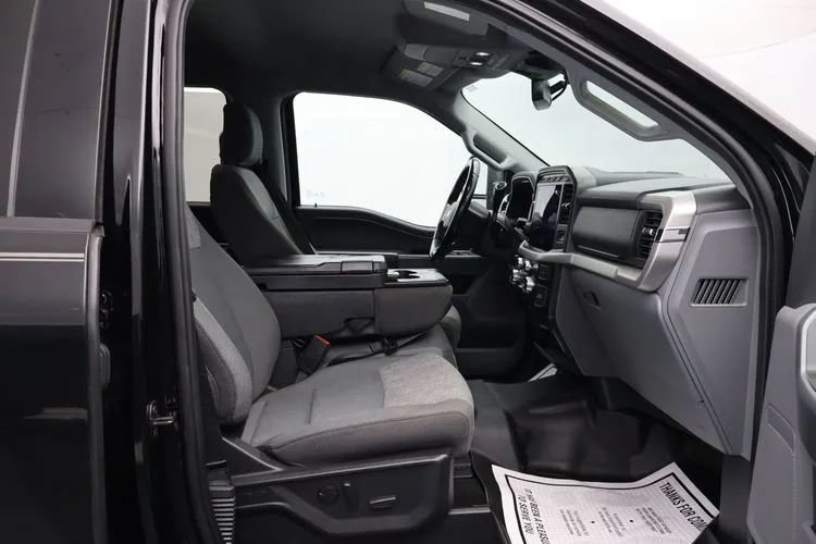 Used 2022 Ford F150 XLT w/ Equipment Group 302A High AWD/4WD image 17