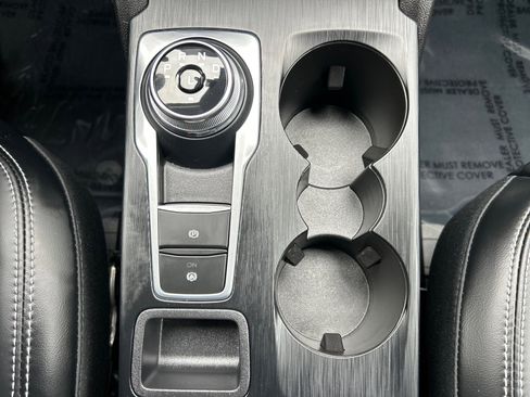 Certified 2024 Ford Escape Base image 30