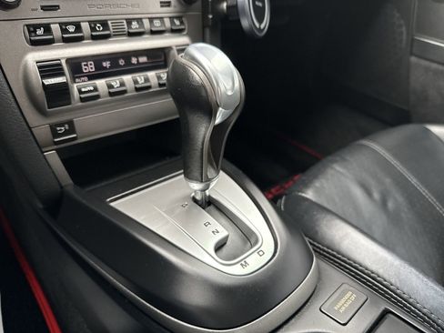 Used 2008 Porsche 911 Carrera RWD image 19