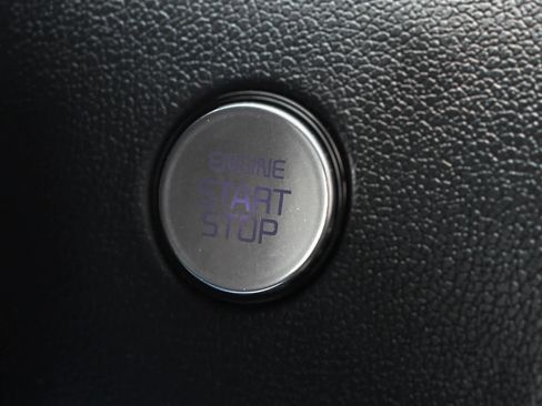 Used 2023 Kia Sorento EX image 17