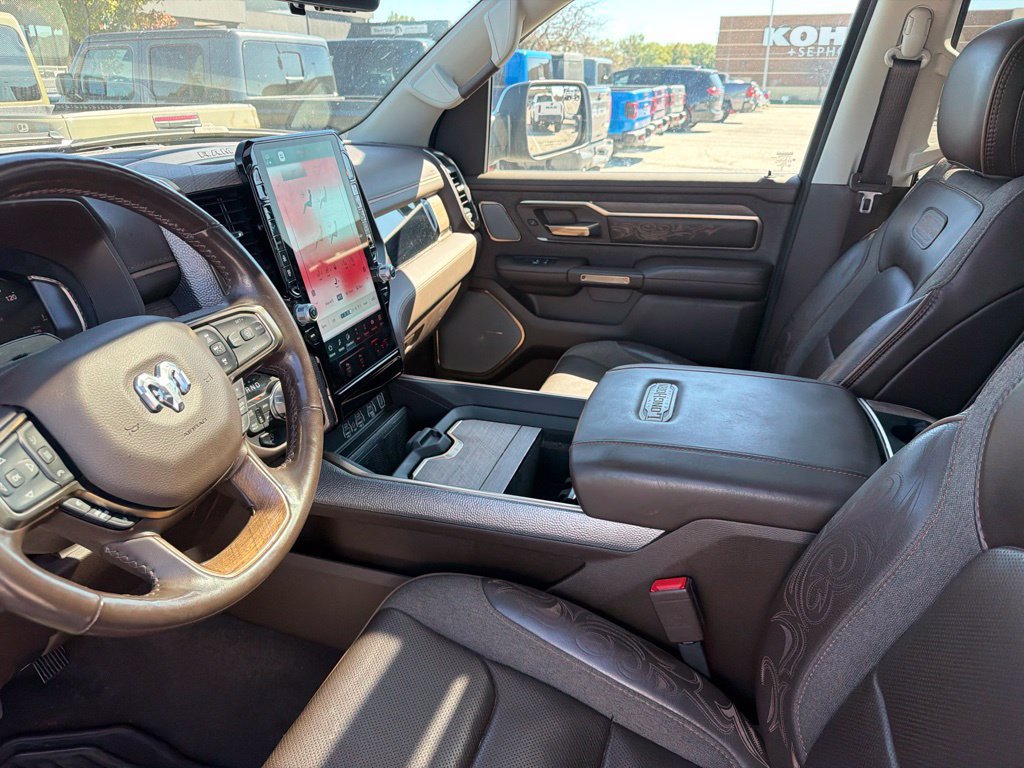 Used 2025 RAM 1500 Limited AWD/4WD image 17