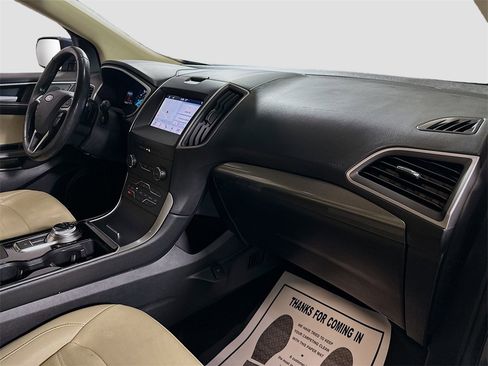 Used 2019 Ford Edge SEL w/ Equipment Group 201A image 31