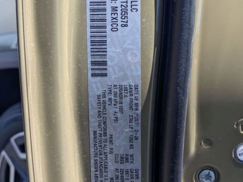 New 2026 Jeep Cherokee Laredo AWD/4WD image 29