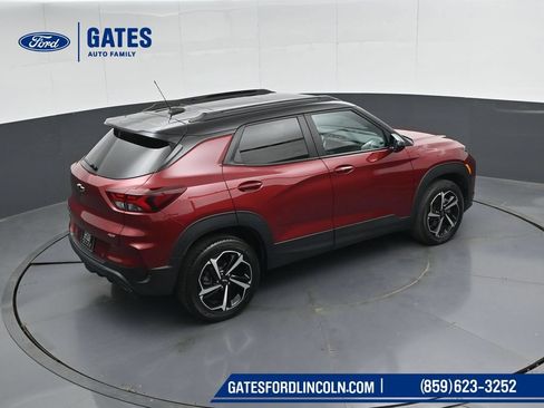 Used 2023 Chevrolet TrailBlazer RS w/ Sun and Liftgate Package AWD/4WD image 47