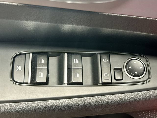 Certified 2022 Kia Forte LXS FWD image 17
