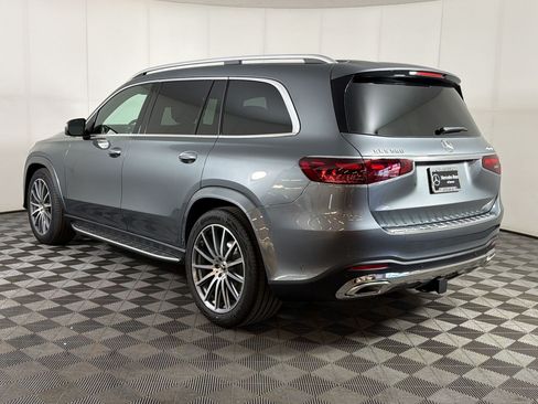 New 2026 Mercedes-Benz GLS 580 4MATIC image 3