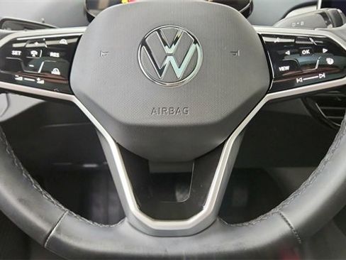 Used 2025 Volkswagen ID.4 Pro S Plus image 38