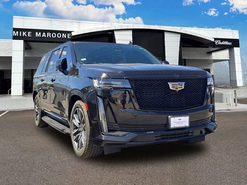 Used 2023 Cadillac Escalade ESV Sport w/ Touring Package AWD/4WD image 3