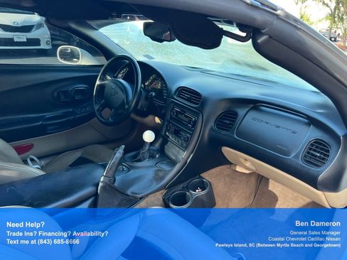 Used 1999 Chevrolet Corvette Coupe w/ Memory Pkg RWD image 7