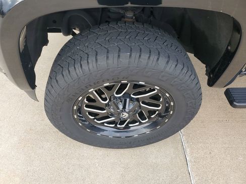 Used 2017 GMC Canyon SLT w/ Driver Alert Package image 38