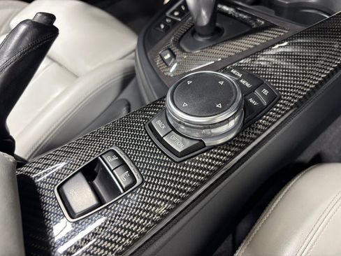 Used 2016 BMW M4 Convertible RWD image 13
