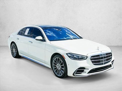Certified 2023 Mercedes-Benz S 580 4MATIC Sedan image 3