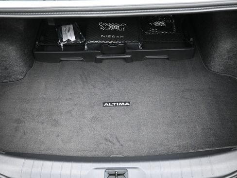 New 2025 Nissan Altima 2.5 SR w/ SR Premium Package image 14