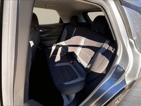 Used 2024 Chevrolet TrailBlazer LT w/ LT Cold Weather Package image 16