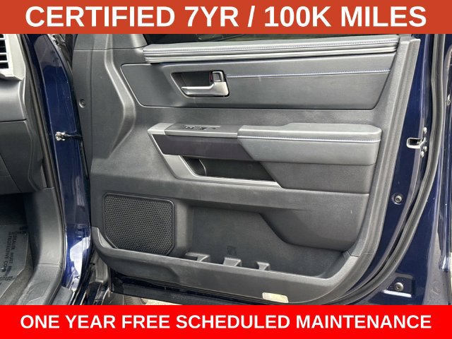 Used 2023 Toyota Sequoia Platinum AWD/4WD image 8