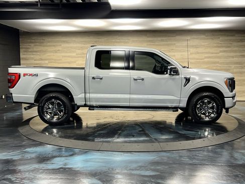 Used 2023 Ford F150 Lariat w/ Trailer Tow Package image 18