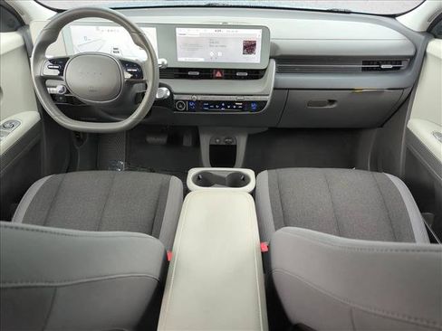 Used 2023 Hyundai Ioniq 5 SE RWD image 17