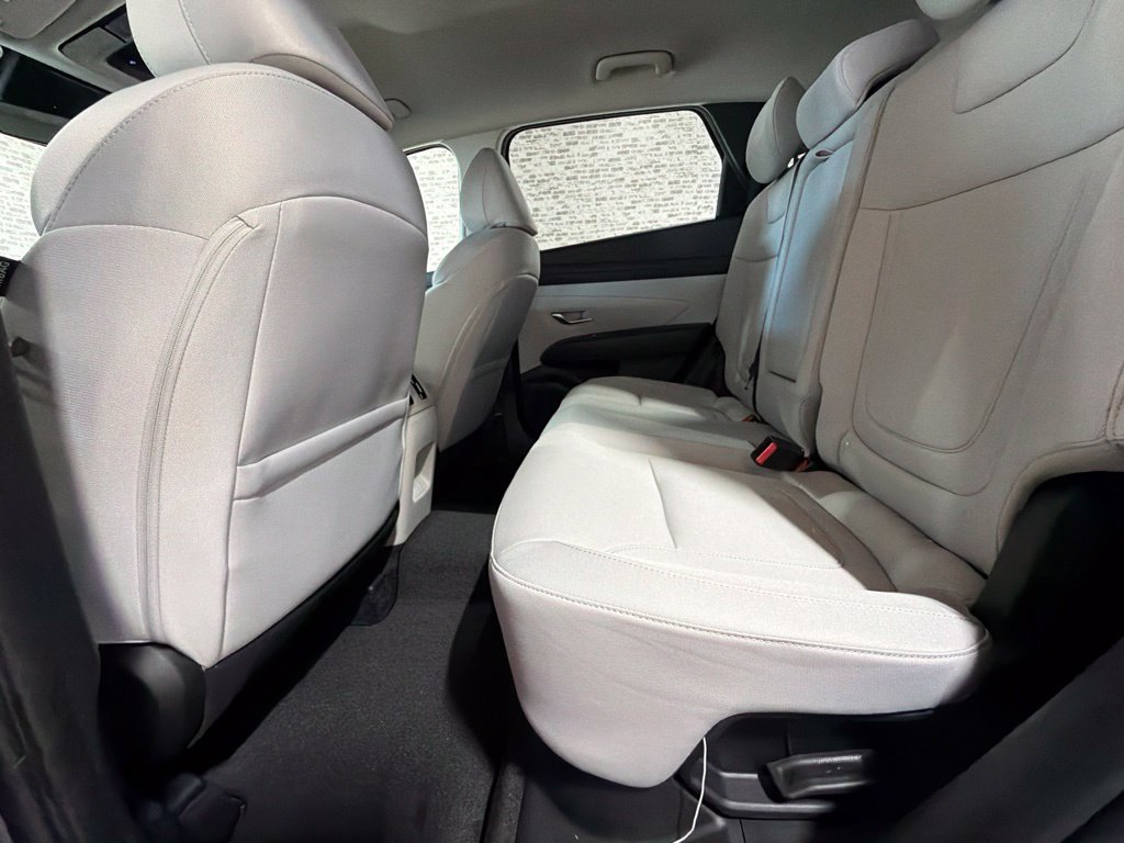 New 2026 Hyundai Tucson SEL FWD image 16