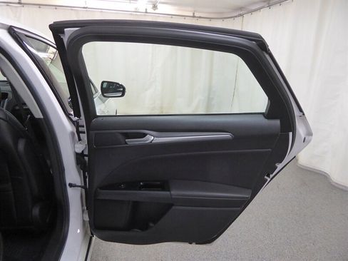 Used 2013 Ford Fusion Titanium image 30