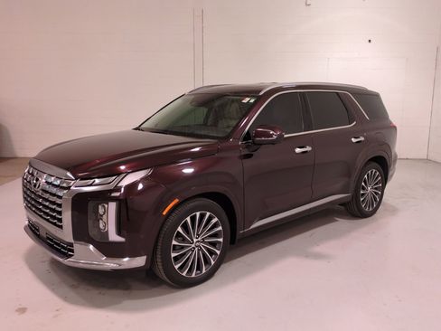 Used 2023 Hyundai Palisade Calligraphy image 7